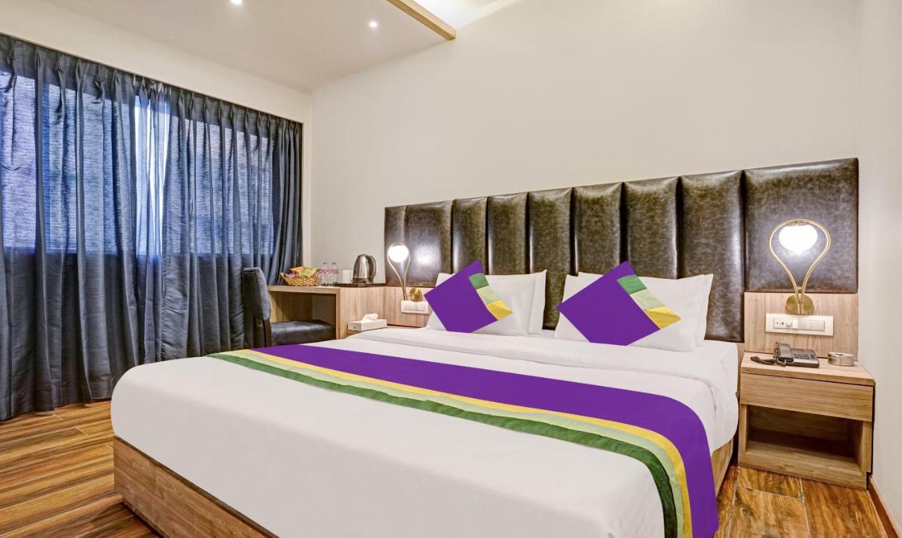 Отель Treebo Premium Widlor Boutique Мумбаи Экстерьер фото
